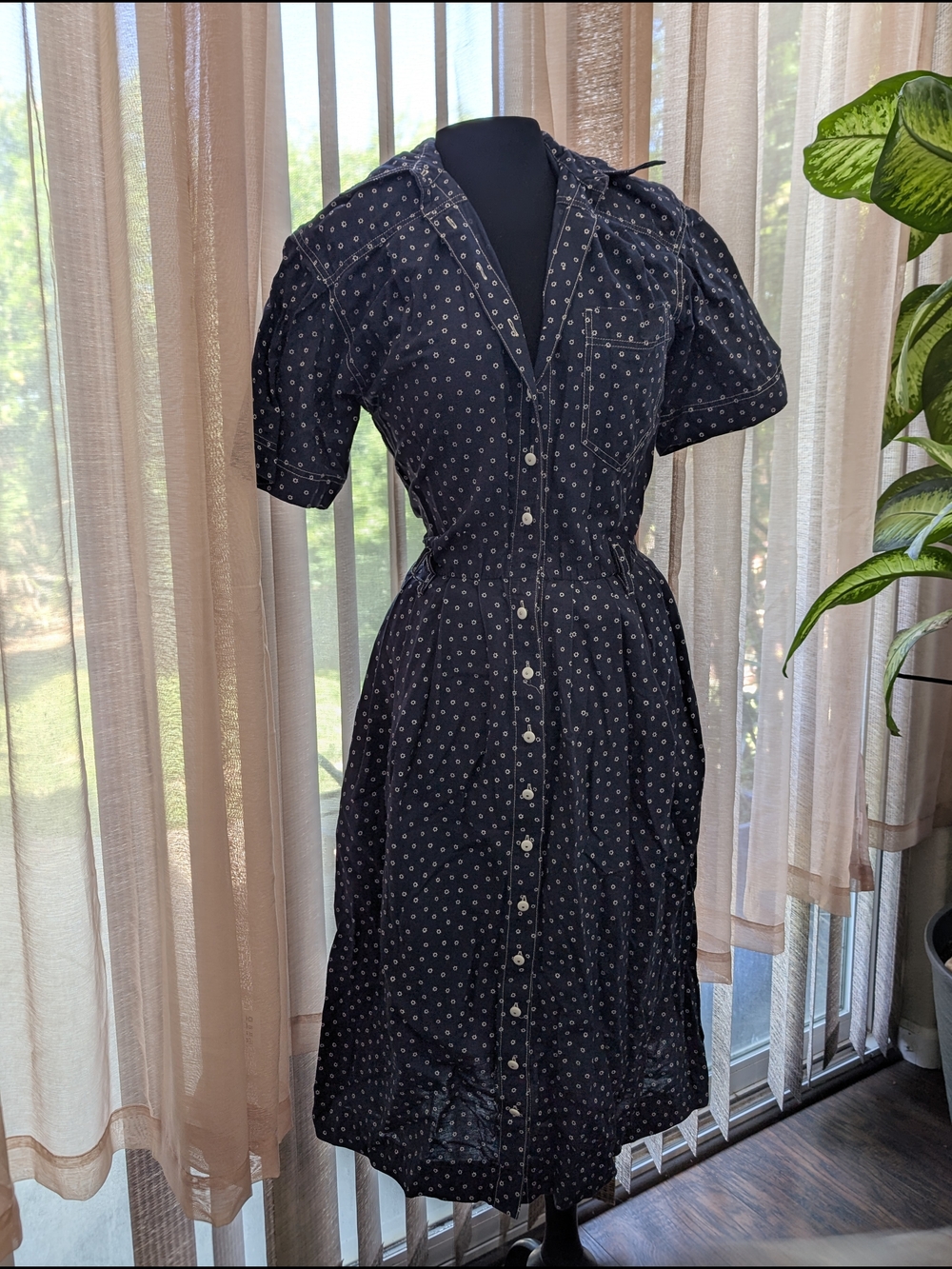 Classic Button-Front Navy Floral Midi Dress Size 8